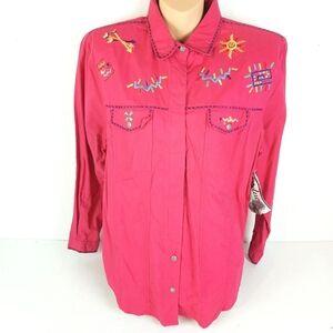 🔥Read 1st Ladies Large Blue Canyon branded embroidered pink western button down